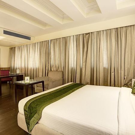 Western Court Chandīgarh מראה חיצוני תמונה