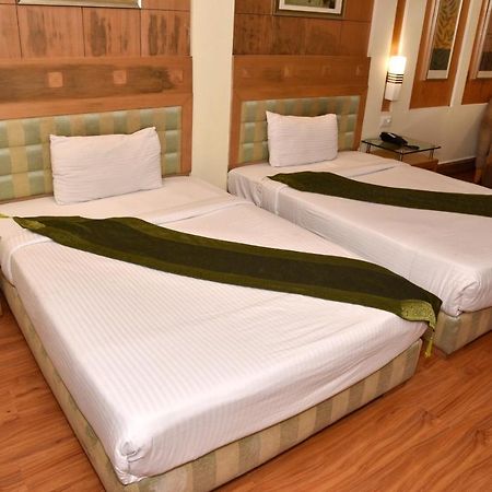 Western Court Chandīgarh מראה חיצוני תמונה