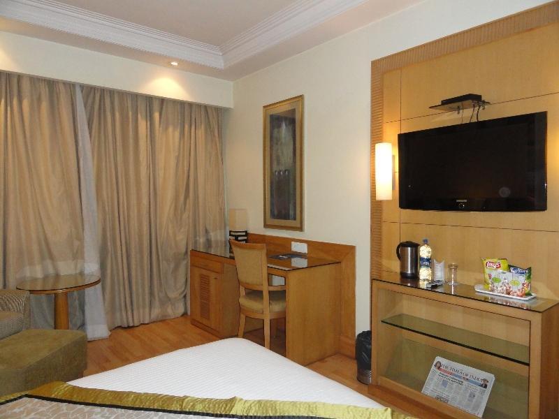 Western Court Chandīgarh מראה חיצוני תמונה