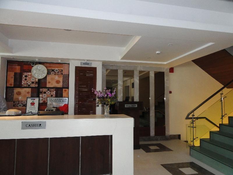 Western Court Chandīgarh מראה חיצוני תמונה