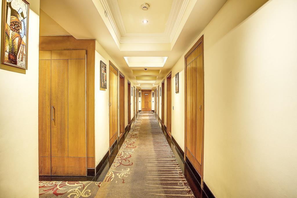Western Court Chandīgarh מראה חיצוני תמונה