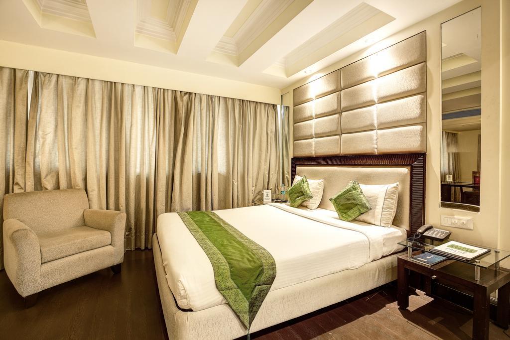 Western Court Chandīgarh מראה חיצוני תמונה