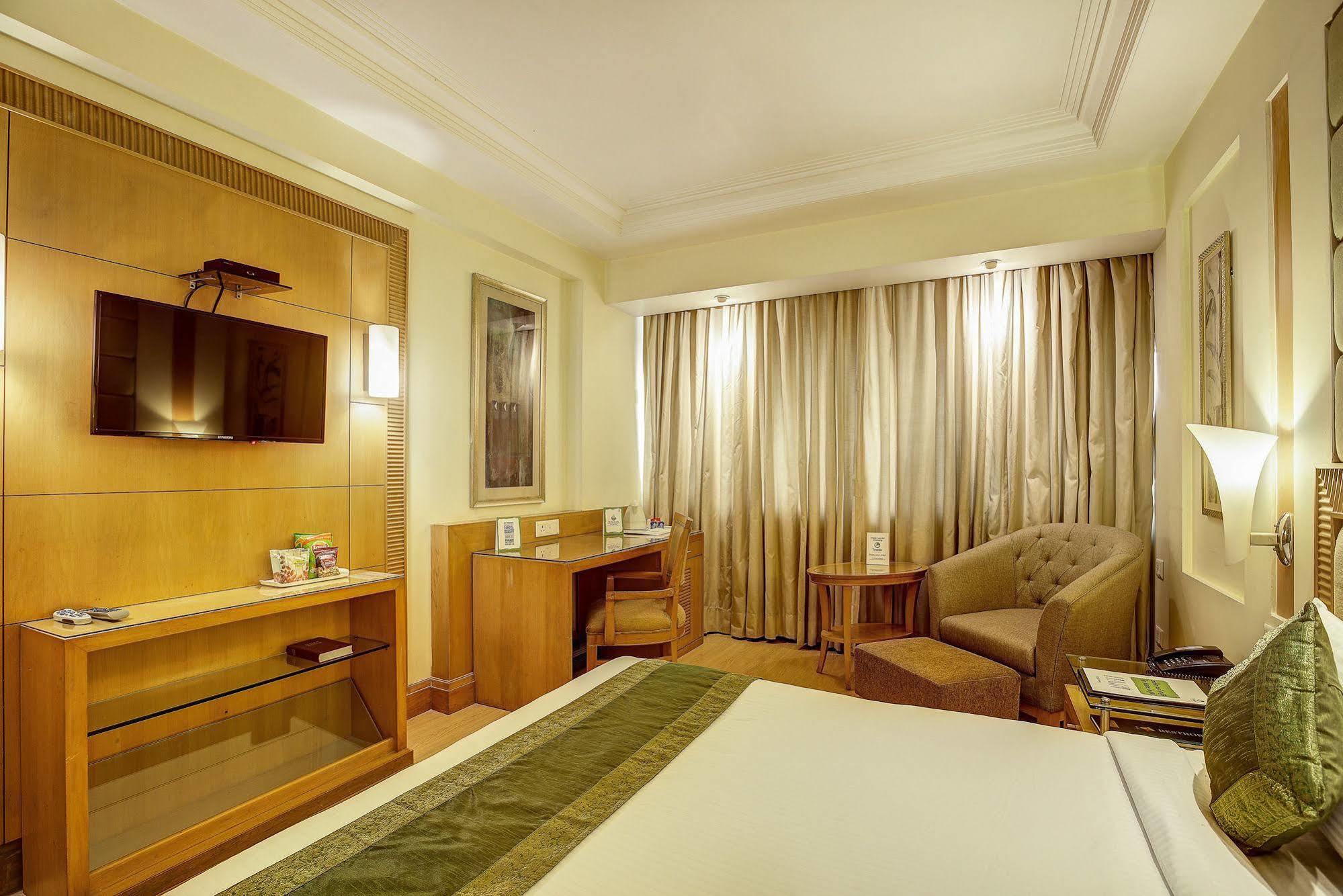 Western Court Chandīgarh מראה חיצוני תמונה
