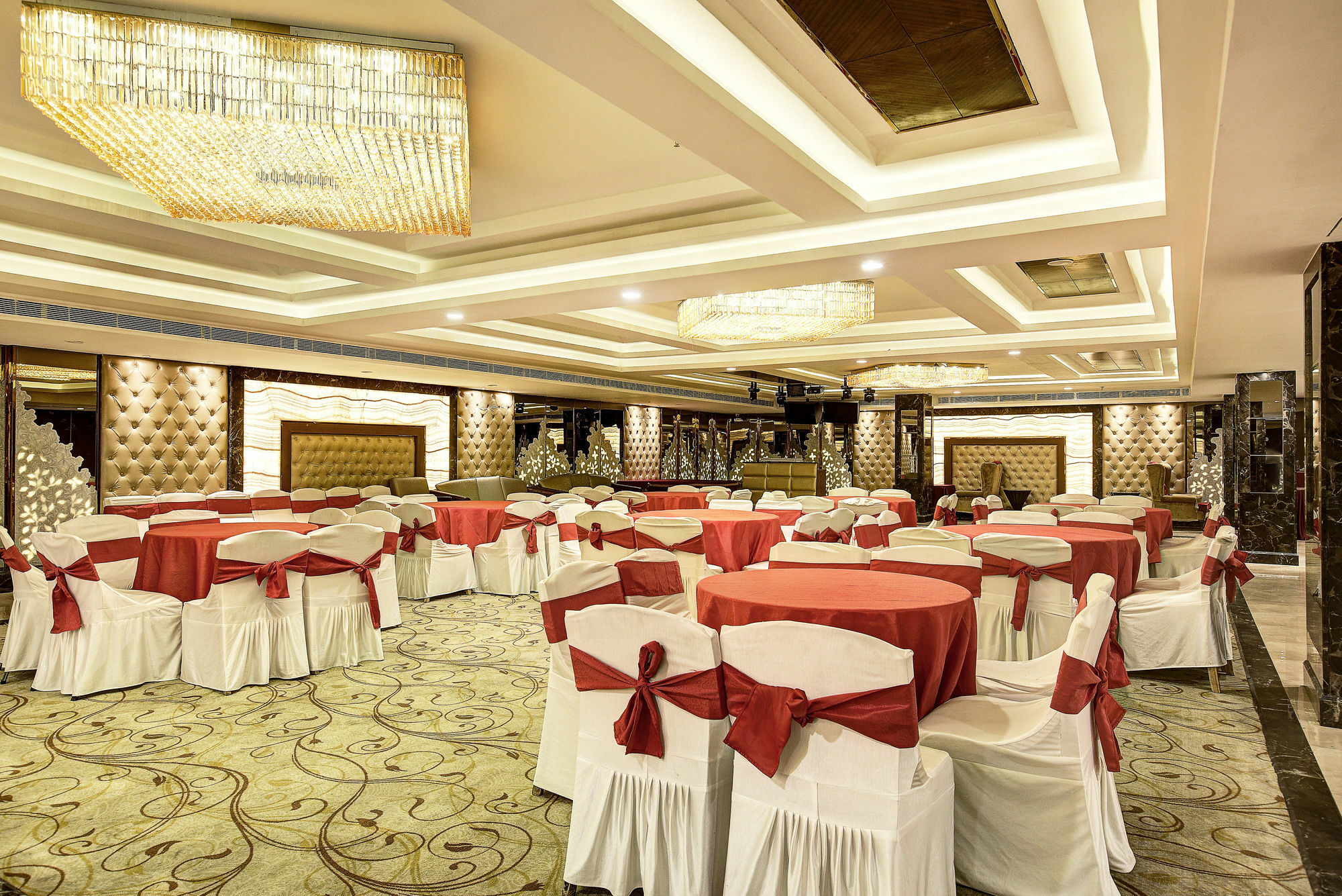 Western Court Chandīgarh מראה חיצוני תמונה